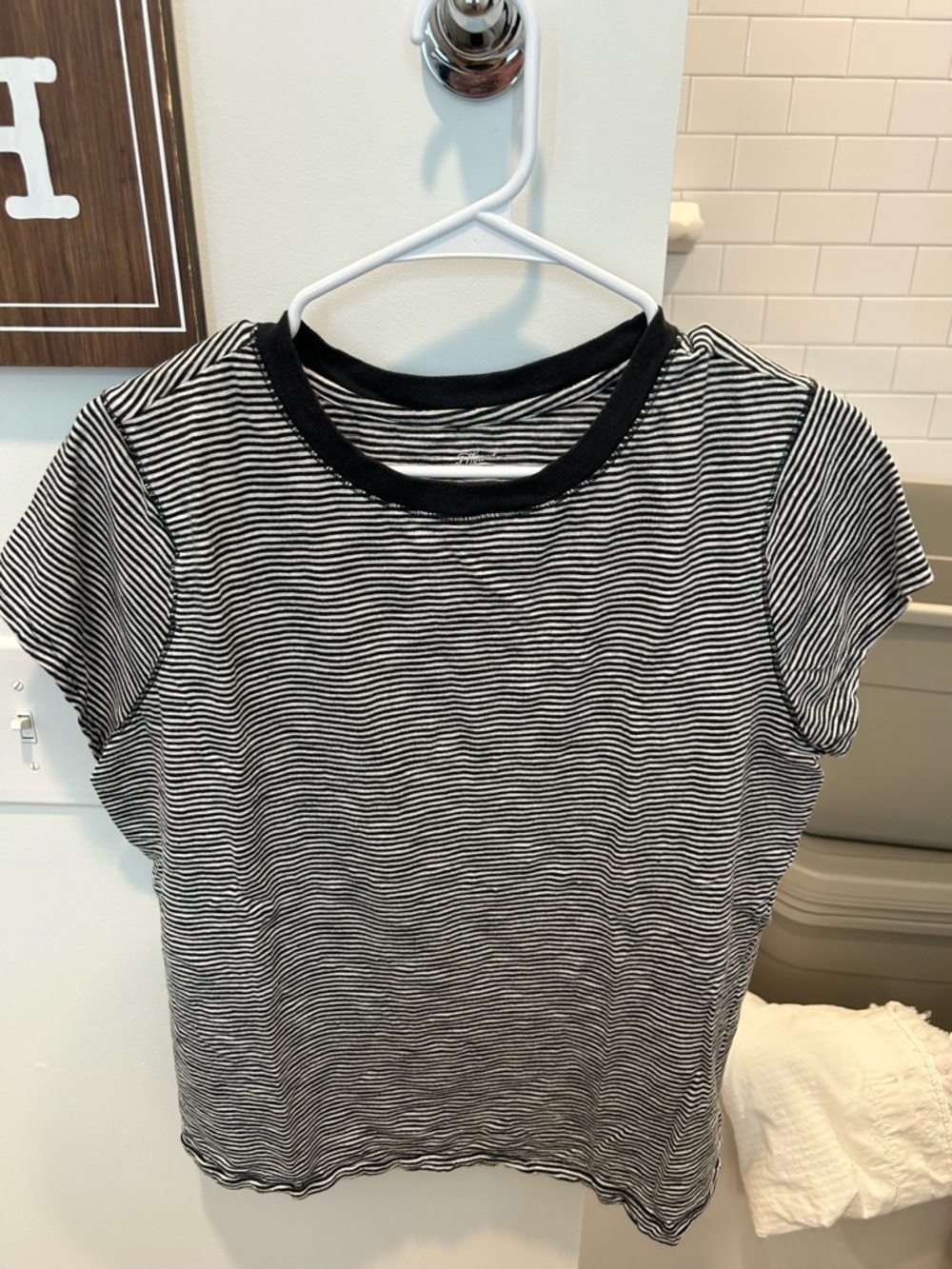 Universal Thread Black & White Striped Crew Tee